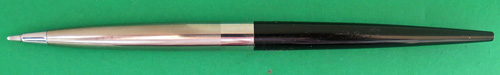 4493: PARKER LIQUID LEAD DESK PEN IN BRUSHED STAINLESS & BLACK. HAS A STRONG "LL" IMPRINT. Writes