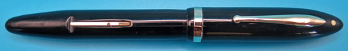 ITEM #5896: SHEAFFER OVERSIZED BALANCE FOUNTAIN PEN IN BLACK. LEVER FILLING UNIT. SHEAFFER LIFETIME SERIALIZED GOLD NIB IN BROAD. 