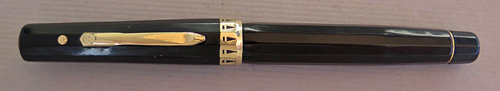 EVERSHARP GOLD SEAL DORIC IN BLACK WITH A No. 7 ADJUSTABLE FINE NIB