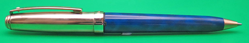 ITEM #6701: SHEAFFER TWIST BALL POINT PEN IN BLUE/BLACK MARBLE. GOLD PLATED. WEDDING CAKE TASSIE WITH WHITE JEWEL. 1980S REVIVAL. MECHAISM & FILLER WORKS. 